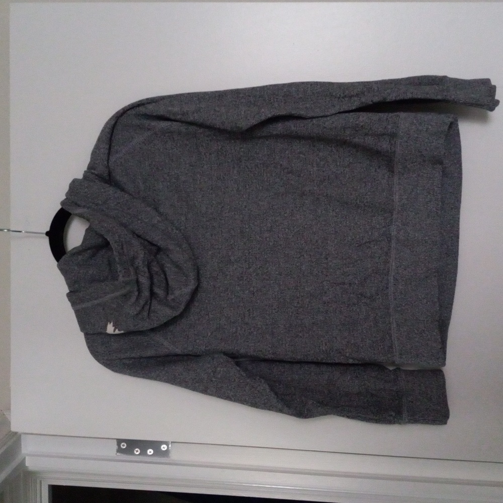 Grey Roots Sweater - Picture 5 of 6
